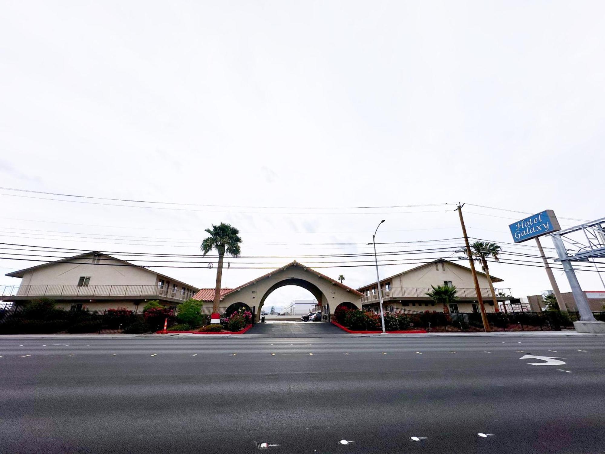 Hotel Galaxy Las Vegas Exterior photo